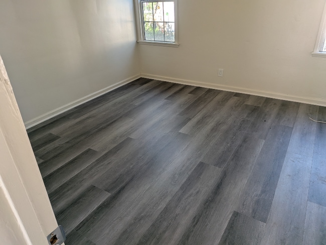 Photo - 1727 Pine Ave Apartment