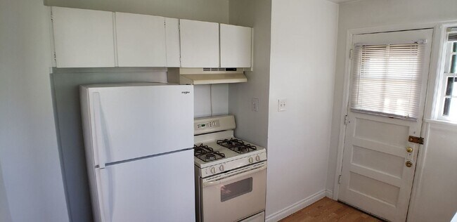 Foto del edificio - 2135 S Grant St