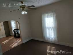 Building Photo - 3 Bedroom Ranch! Budget priced!