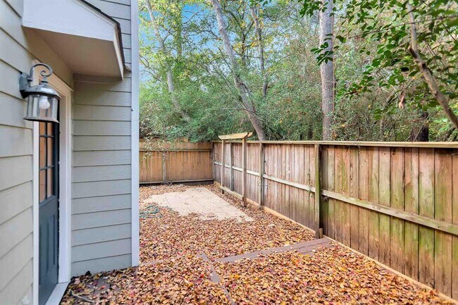 Building Photo - 30 N Walden Elms Cir
