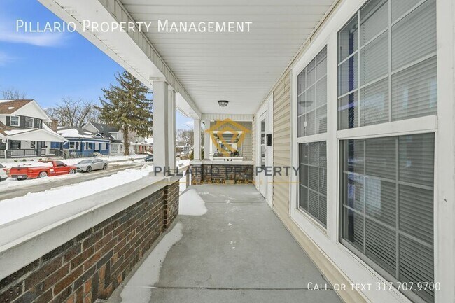 Building Photo - 3625 N Kenwood Ave