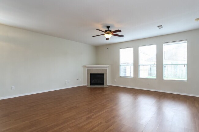 Foto del edificio - 12146 Landsdown Ridge Way