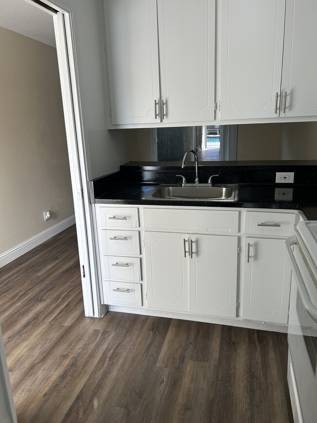 Foto del edificio - Fremont Pines Apartments