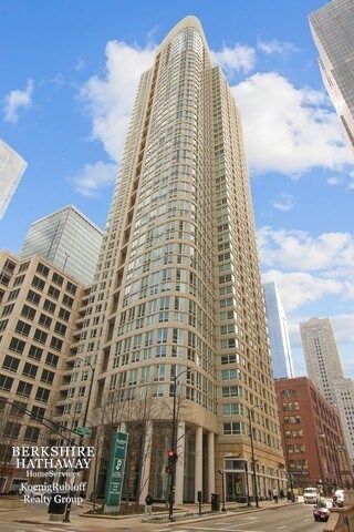 Foto principal - 345 N Lasalle St