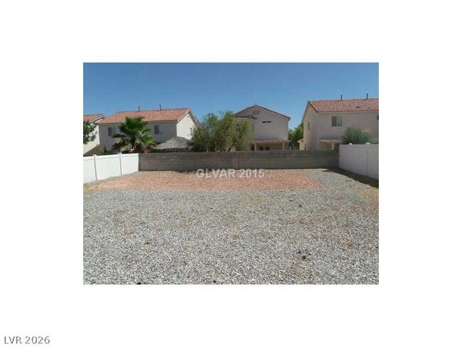 Building Photo - 1101 Cliffbrook Hedge Ave