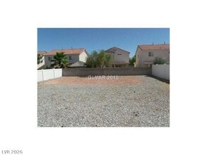 Building Photo - 1101 Cliffbrook Hedge Ave