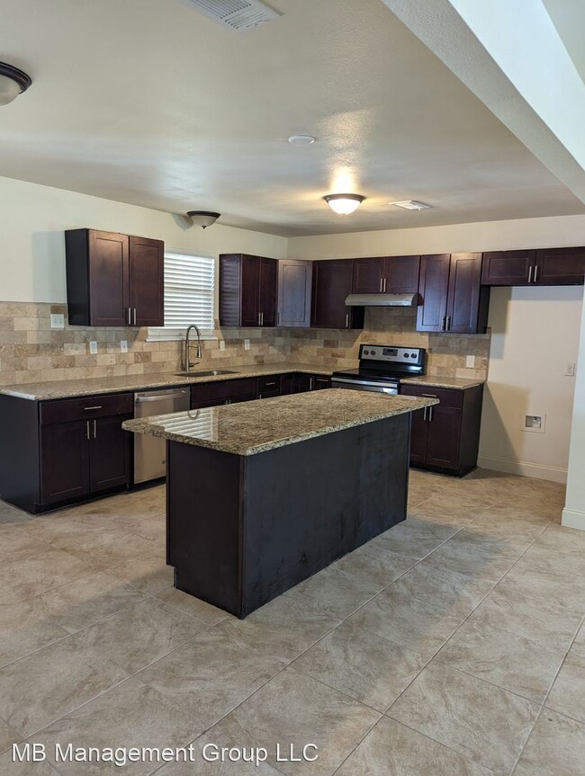 Building Photo - 3 br, 2 bath House - 13304 Morvant Rd