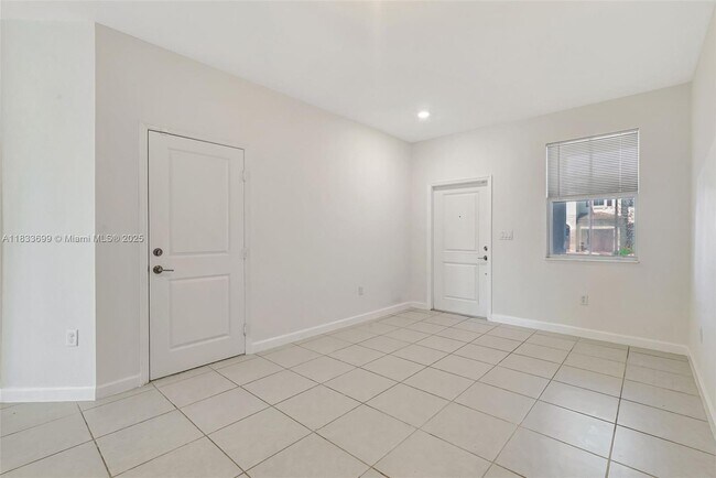 Building Photo - 12910 NW 23rd Pl