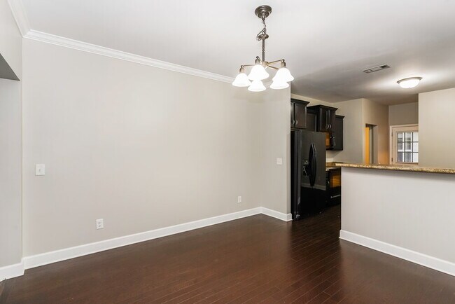 Foto del edificio - 2004 Avery Park Drive