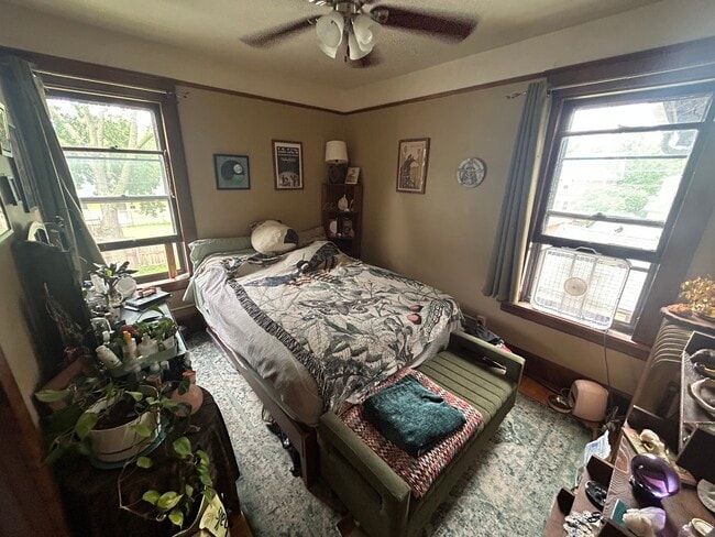 Bedroom - 1696 Marshall Ave