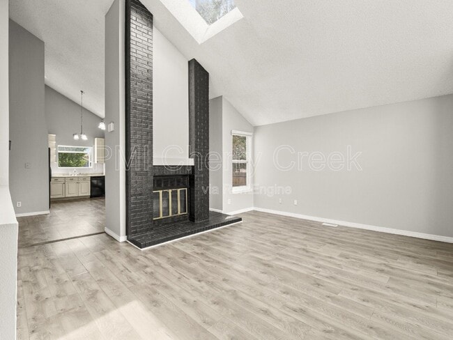 Building Photo - 15163 E Walsh Dr