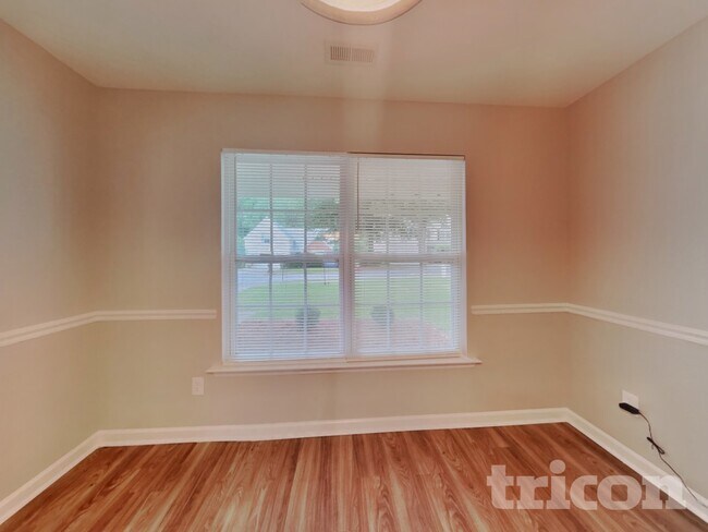 Foto del edificio - 851 Red Oak Tree Dr