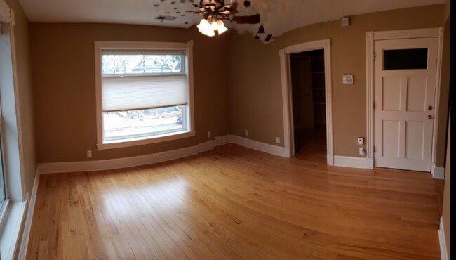 Foto del edificio - 646 Adams St NE