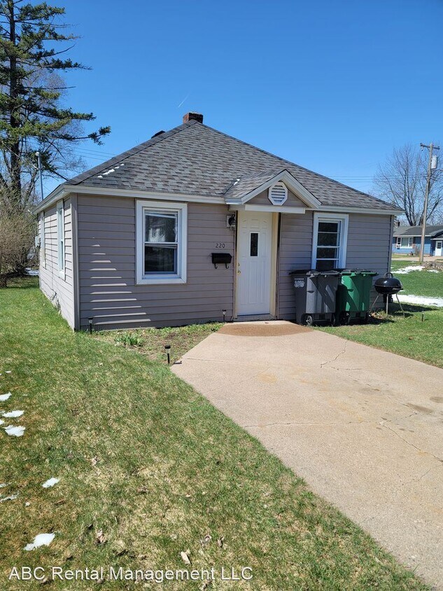 220 15th St S, Wisconsin Rapids, WI 54494 House Rental in Wisconsin