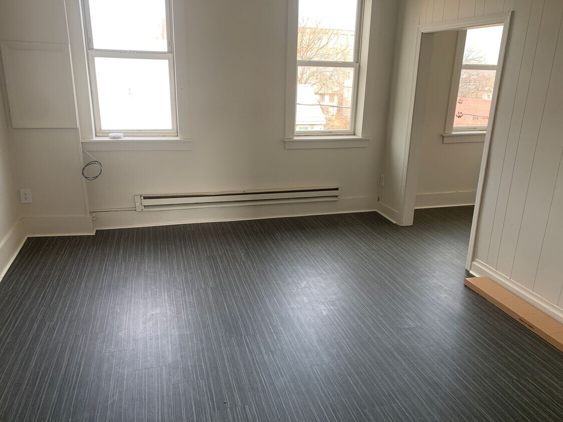 Foto principal - 158 1/2 Ann St