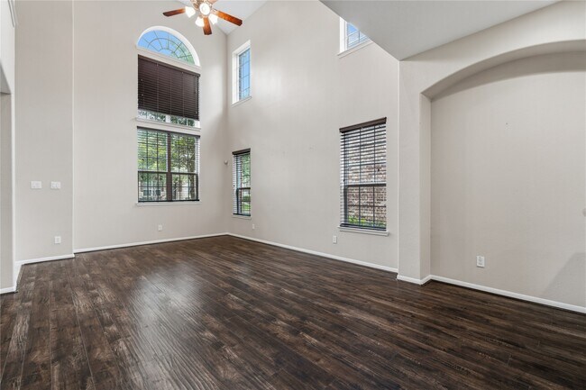 Building Photo - 9131 Solvista Pass Ln