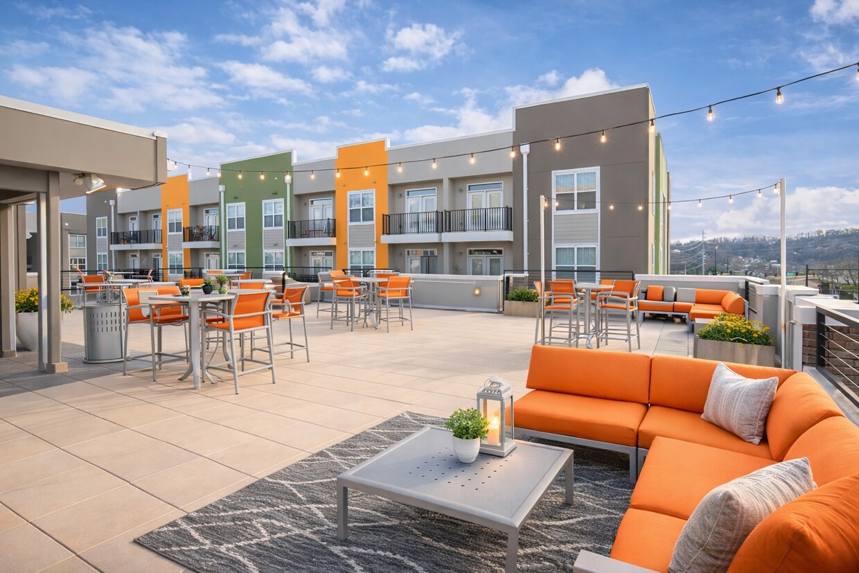 811 East Downtown - 811 East Downtown