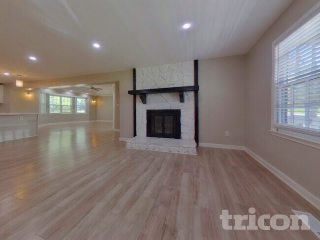 Foto del edificio - 558 Buchanan Hwy