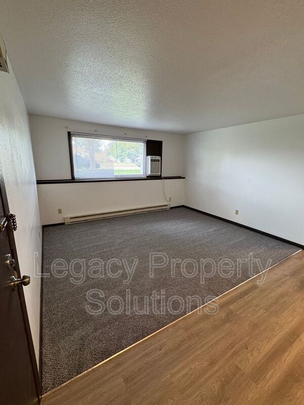 Foto del edificio - 206 1st St