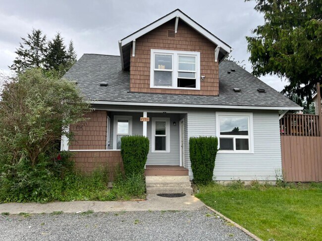 Building Photo - 2108 117th Ave NE