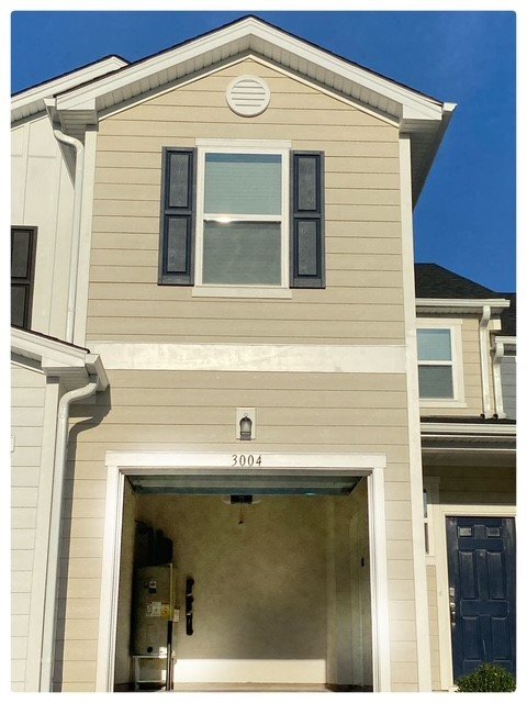 Building Photo - 3004 Chrys St