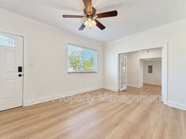 Foto del edificio - 2714 W Palmetto St