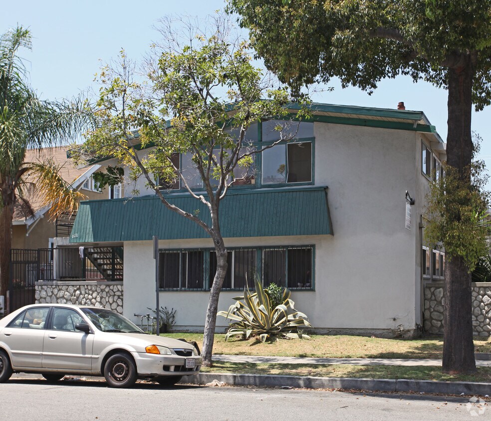 Building Photo - 6131 Rugby Ave