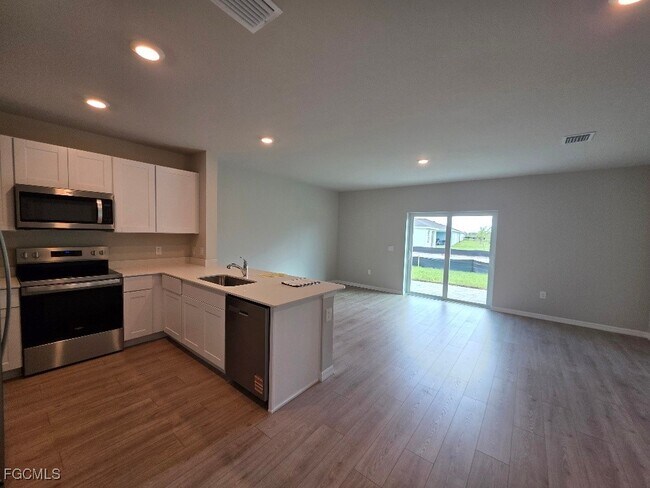 Foto del edificio - 8119 Haley Crk Wy