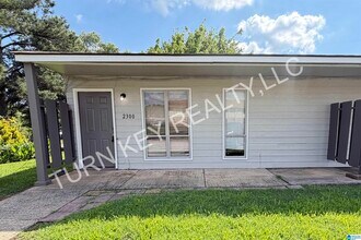 Building Photo - 2300 Grayson Valley Cir