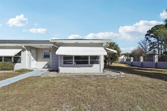 Building Photo - 11147 Acme Dr