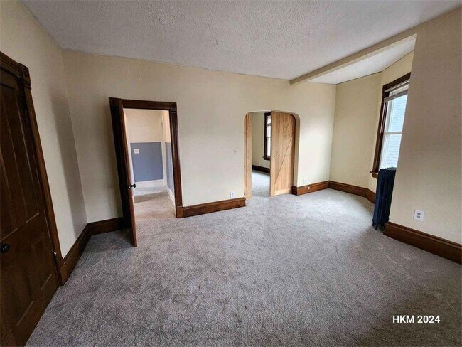Foto del edificio - 3313 Girard Ave S