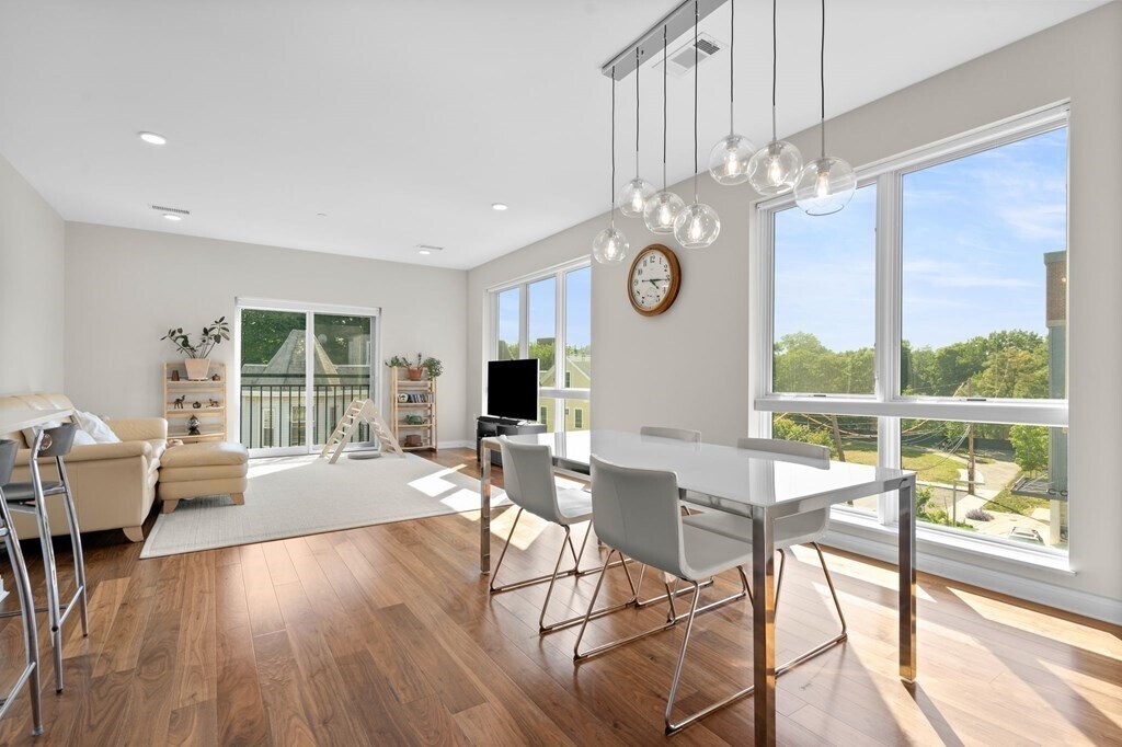 Foto principal - 3531 Washington St
