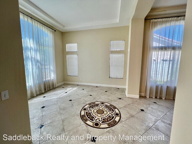 Foto del edificio - 4 br, 3 bath House - 701 Via Paraiso Cir