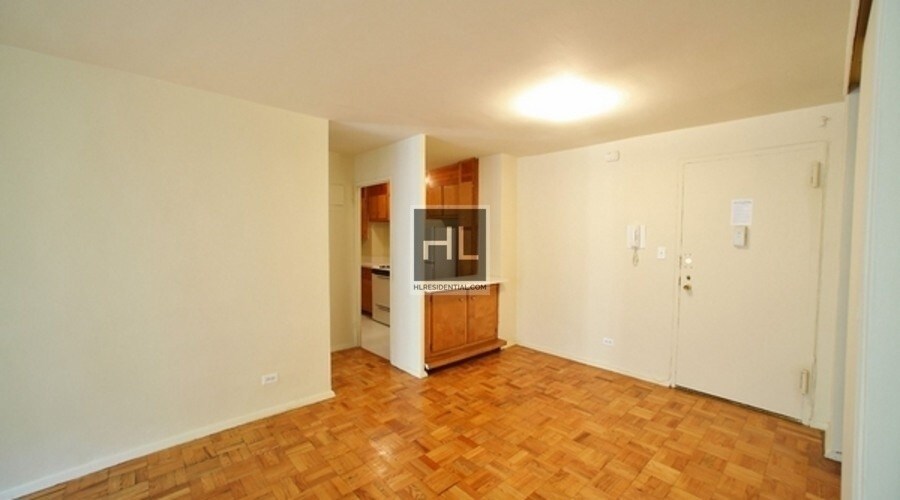 Building Photo - GREAT STUDIO  AT SHEEPSHEAD BAY - $1450