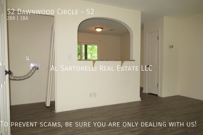Building Photo - Pet Friendly Condo close to town and ready...