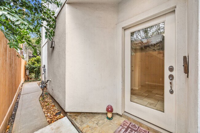 Foto del edificio - 510 Jackson Hill St