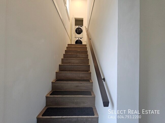 Building Photo - 7846 Cedarbrook Rd