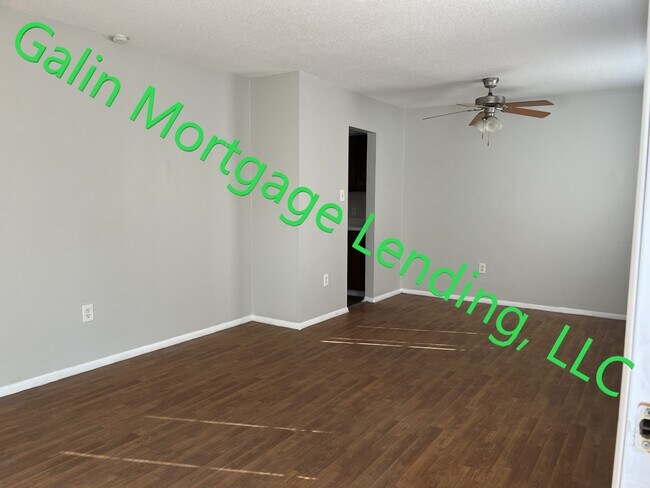 Building Photo - 102 Lucian Cir