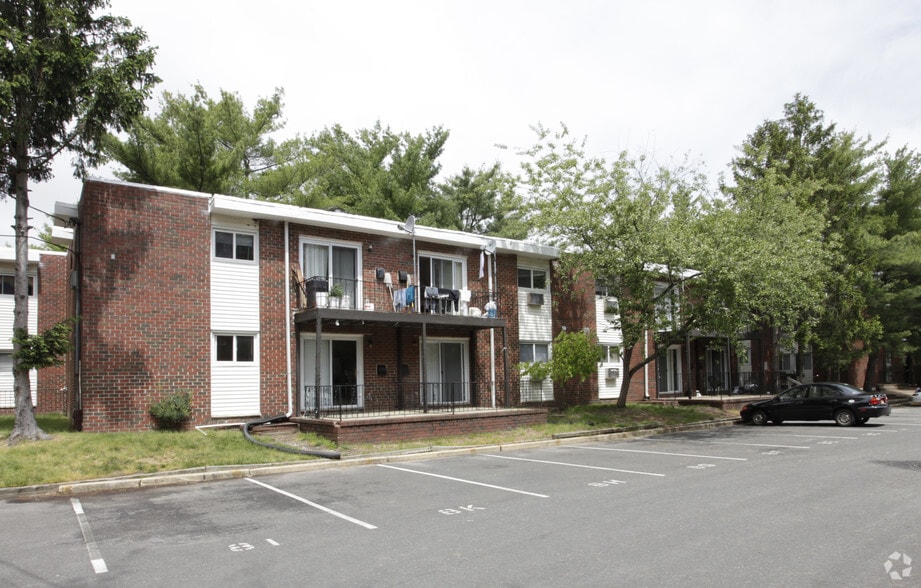 Cedar Gardens Rentals Brick, NJ