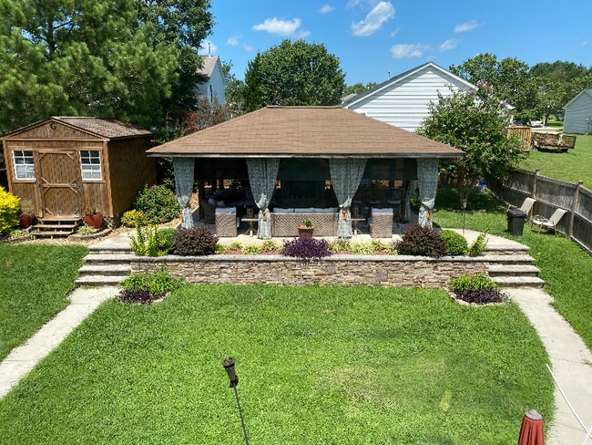 Photo - 103 Lodestone Dr House