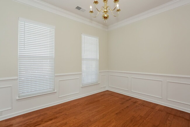 Foto del edificio - 2722 Forest Grove Ct
