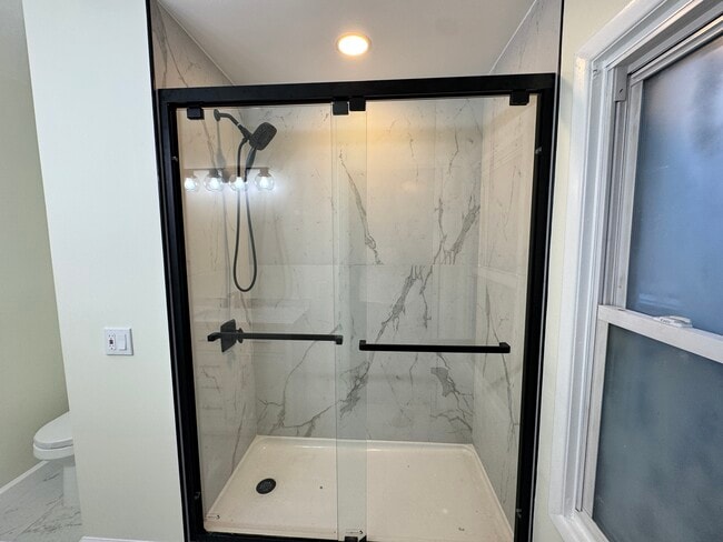 Foto del edificio - 651 Quinnipiac Ave