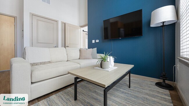 Building Photo - 1550 N Raleigh St