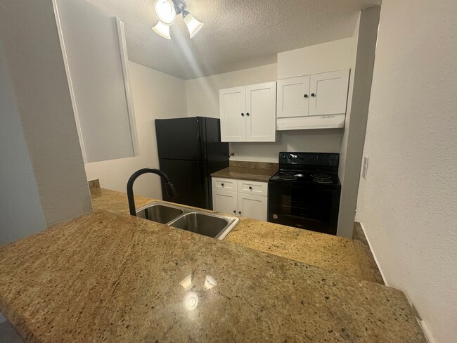 Foto del edificio - Nice 2 bedroom Condo in Aurora