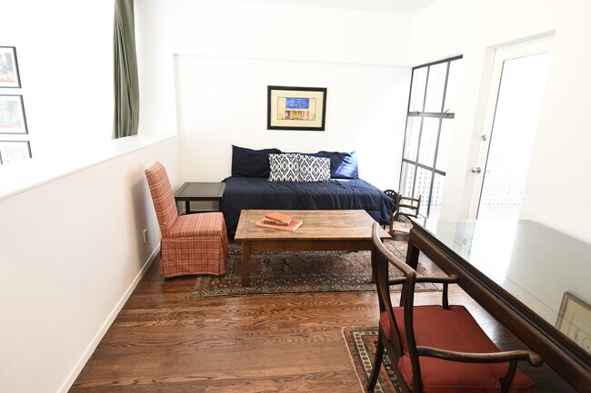 Foto del edificio - 23 Midway St