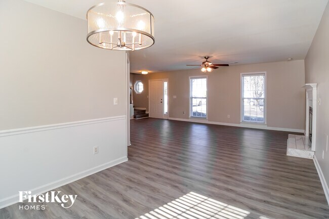 Foto del edificio - 1506 Glenn Meade Dr