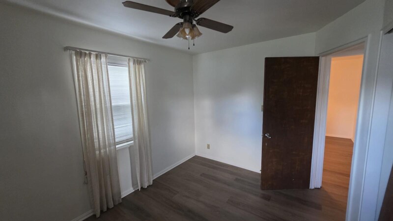 13401 Havana Rd Garfield Heights, OH 44125 – photo 3
