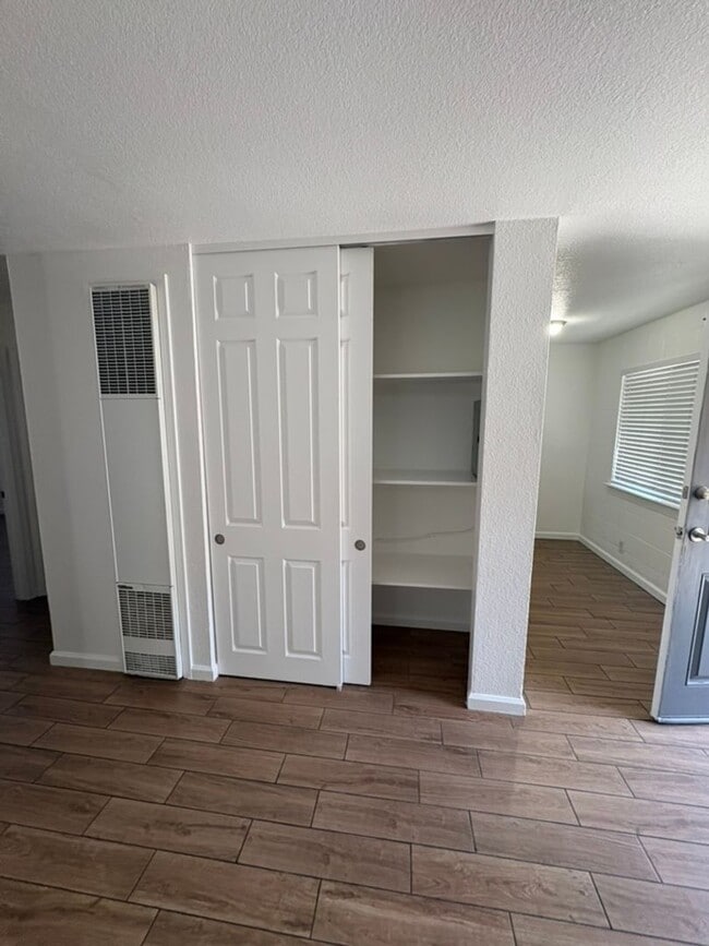 Building Photo - 408 Highland Ave