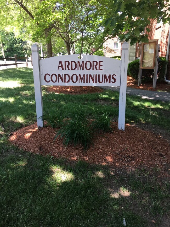 133 Winthrop St Unit Ardmore Condominiums, Framingham, MA 01702 Condo