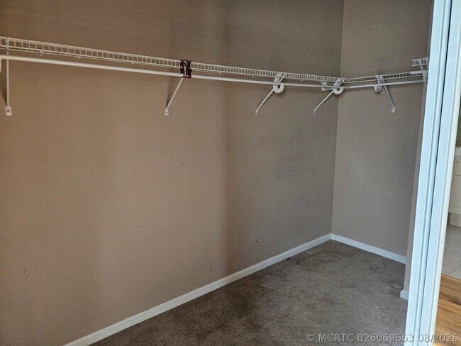 Building Photo - 394 NW Breezy Point Loop